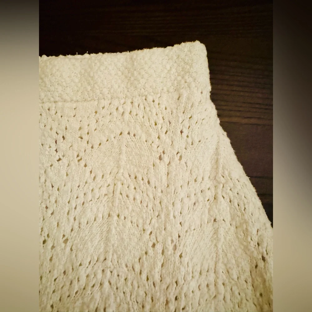 Gianni Bini Mini skirt Size L boutique crochet white Boho cottage cottagecore